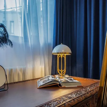 Holt - The Great Gatsby Ferienhaus Bukarest