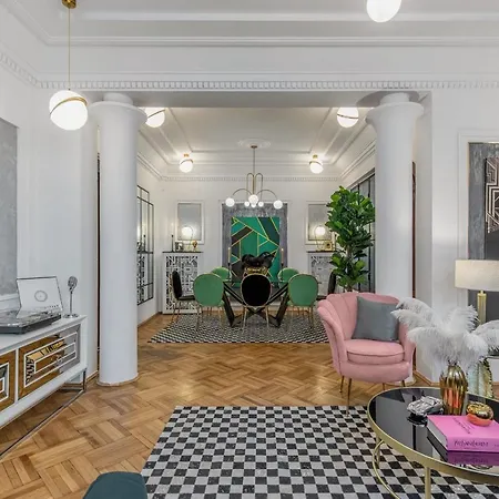 Holt - The Great Gatsby Ferienhaus Bukarest